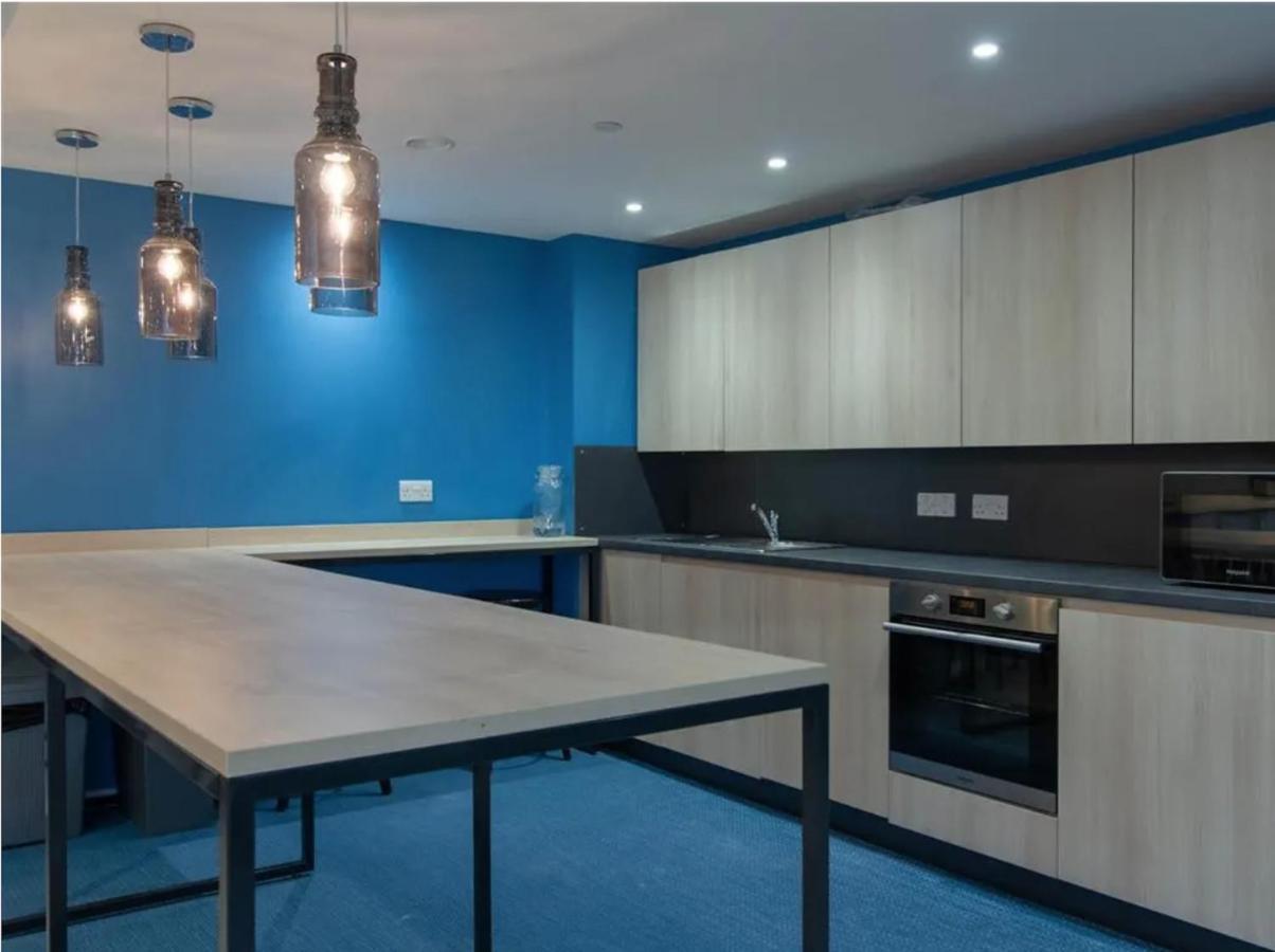 Vibrant Ensuite Rooms, Bournemouth - Sk Ngoại thất bức ảnh
