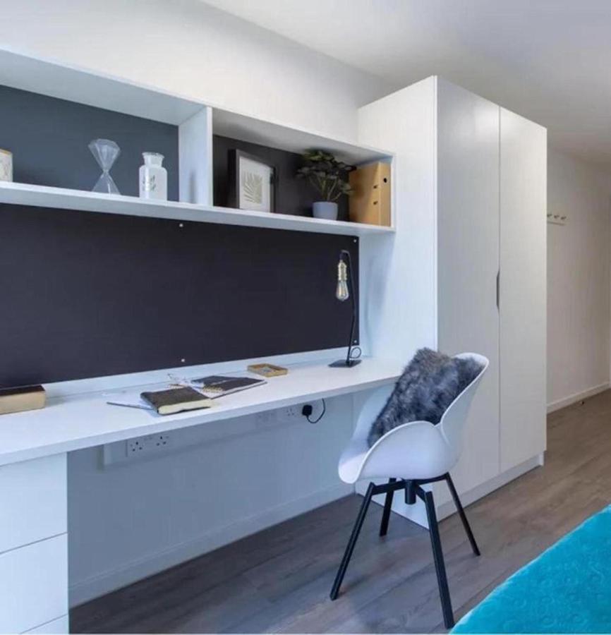 Vibrant Ensuite Rooms, Bournemouth - Sk Ngoại thất bức ảnh